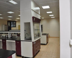 hnh-fume-hoods-3